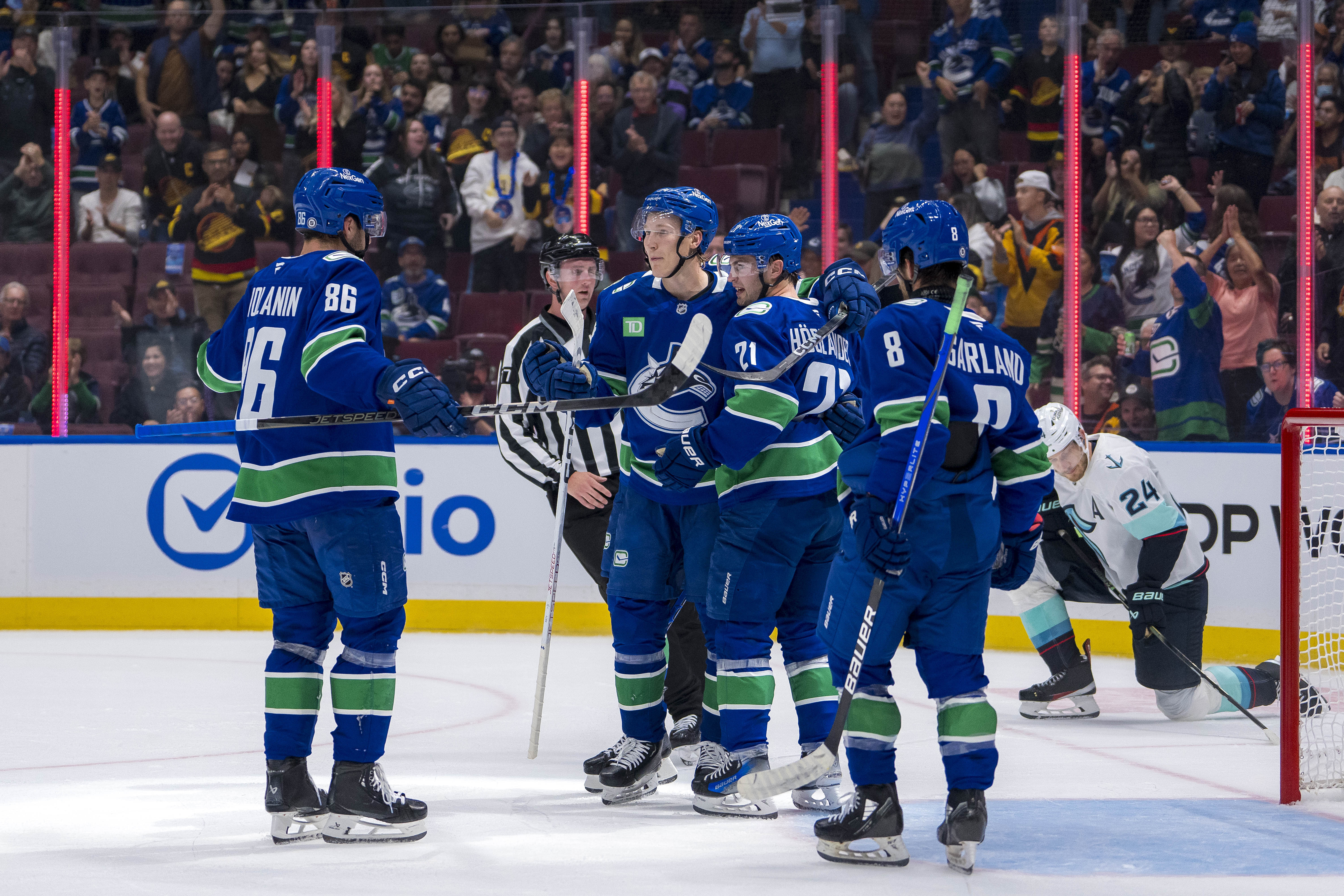 NHL: Preseason-Seattle Kraken at Vancouver Canucks - Source: Imagn