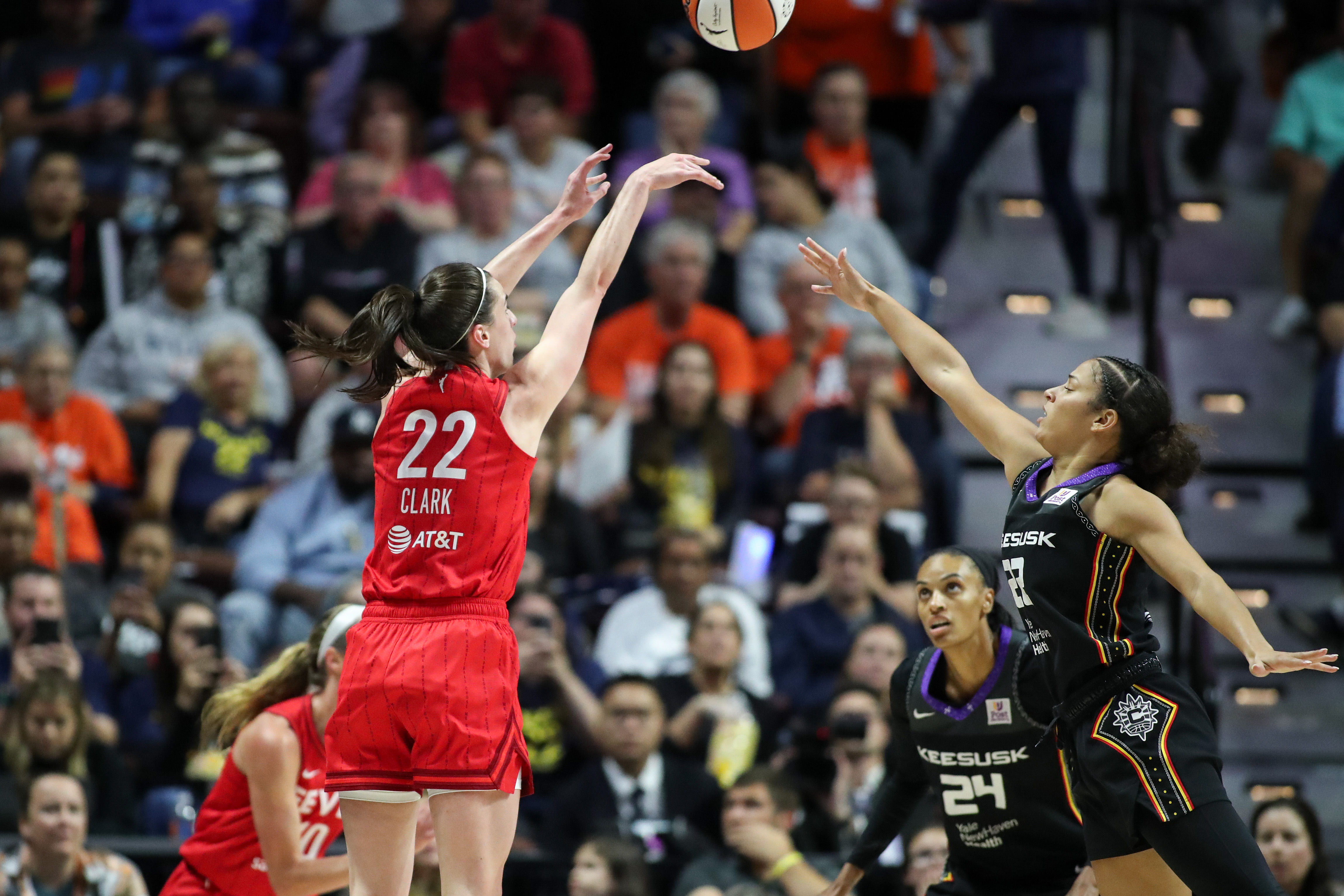 WNBA: Playoffs-Indiana Fever at Connecticut Sun - Source: Imagn