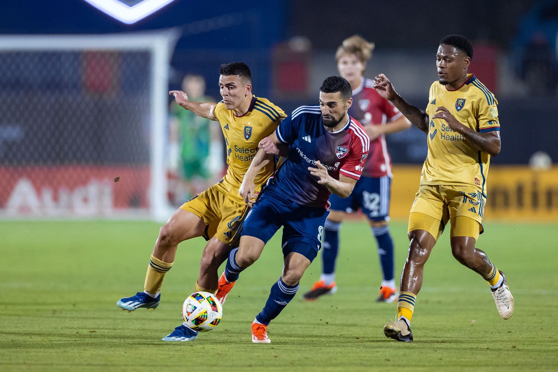 SOCCER: MAY 25 MLS FC Dallas vs Real Salt Lake - Source: Getty