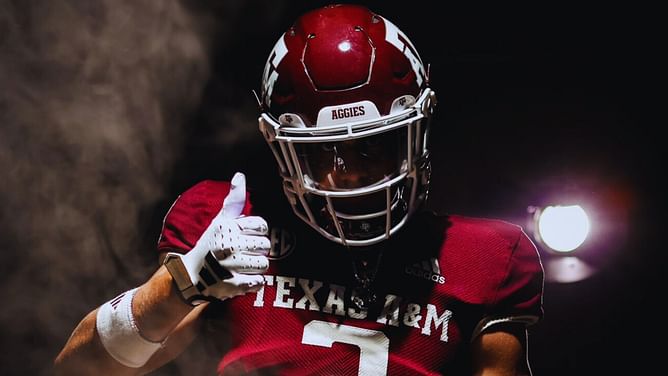 Oregon reportedly pursuing four-star Texas A&M LB commit Noah Mikhail for the class of 2025
