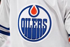 NHL analyst Greg Wyshynski predicts Edmonton Oilers trading for $9.5M Blackhawks D-man under new GM