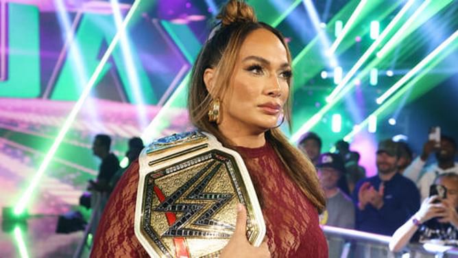 Nia Jax sends a message after choking out her best friend on WWE SmackDown; hints of alliance ending