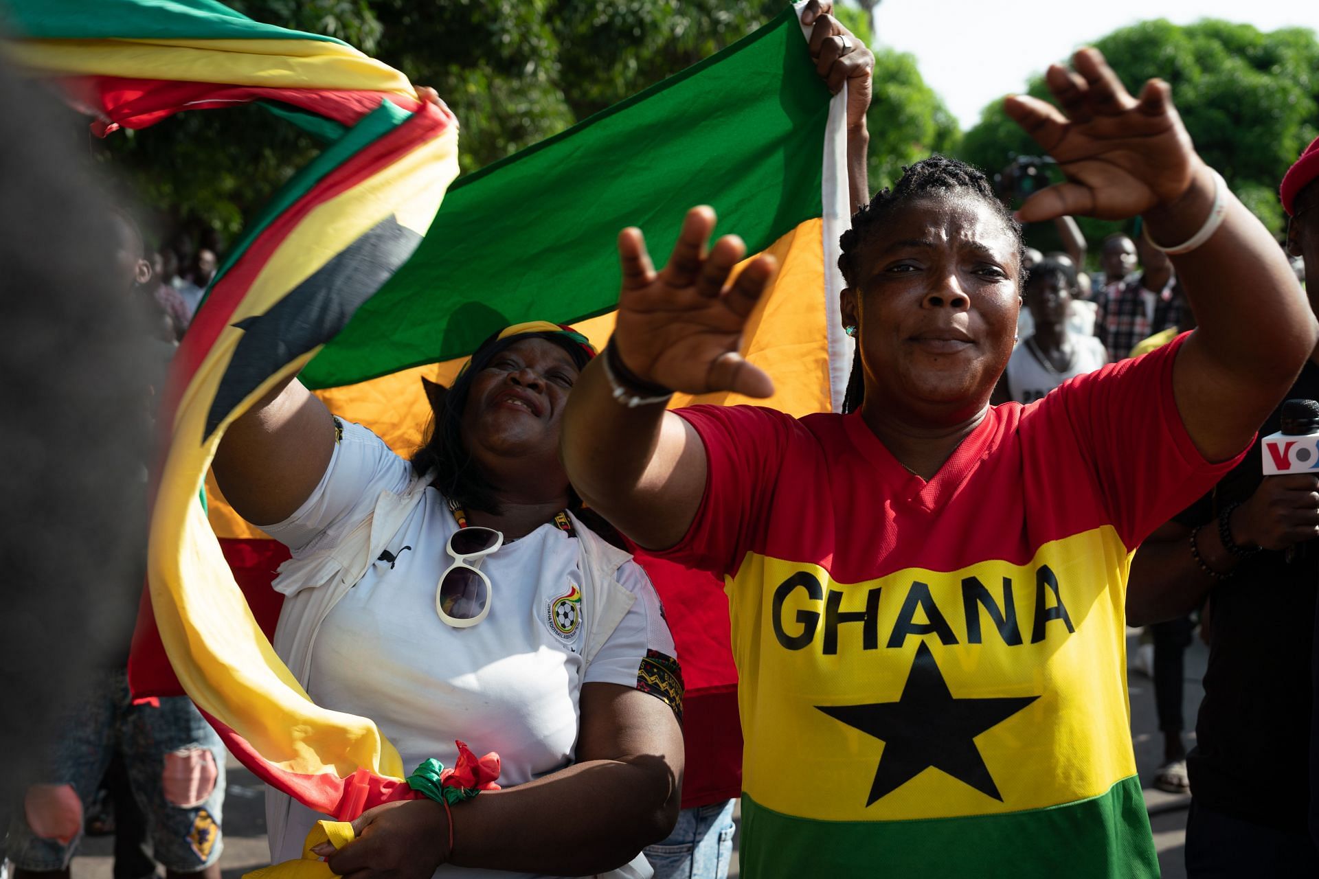 Ghanaian Football Fans Cheer Men