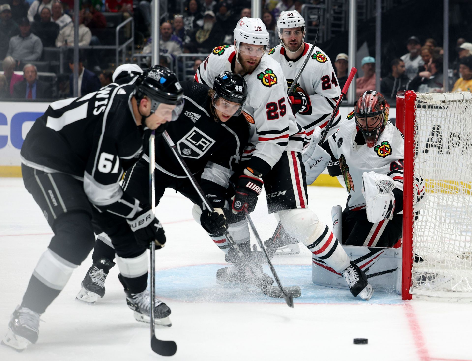 Chicago Blackhawks v Los Angeles Kings