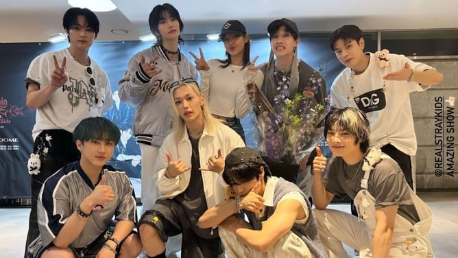 "I LOVE U SKZPINK"— Stray Kids and BLACKPINK fans buzz with excitement after Lisa is spotted at the boy group's tour in Seoul