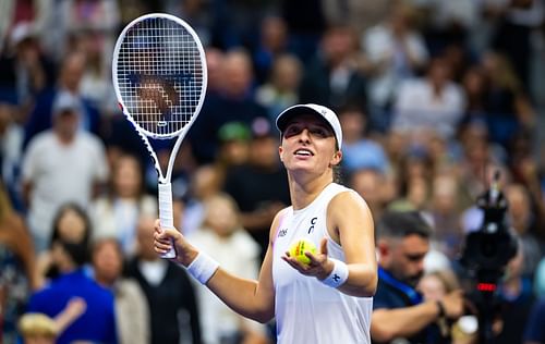 Iga Swiatek will be in action on Day 10 of the 2024 US Open (Picture: Getty)