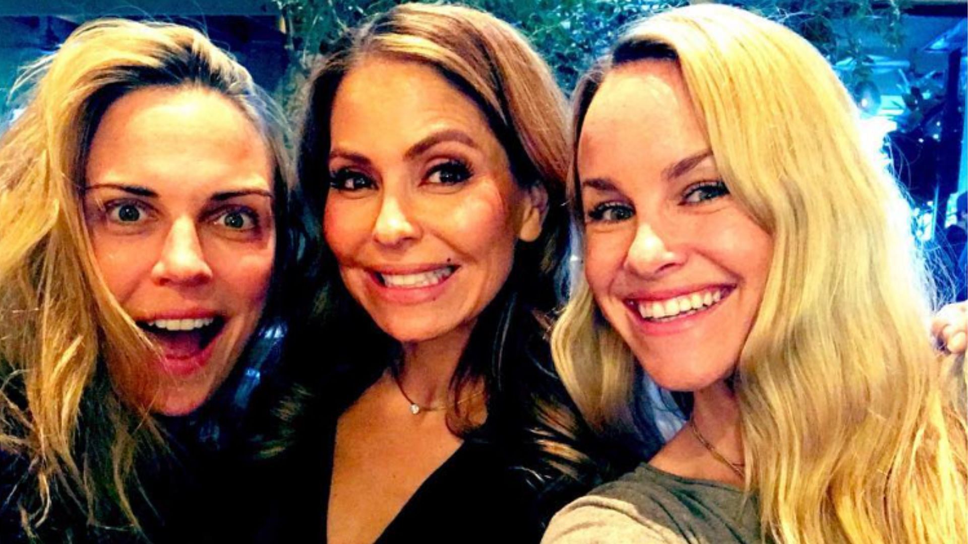 Julie with some of her GH co-stars (Image via Instagram/@itsjulieberman)