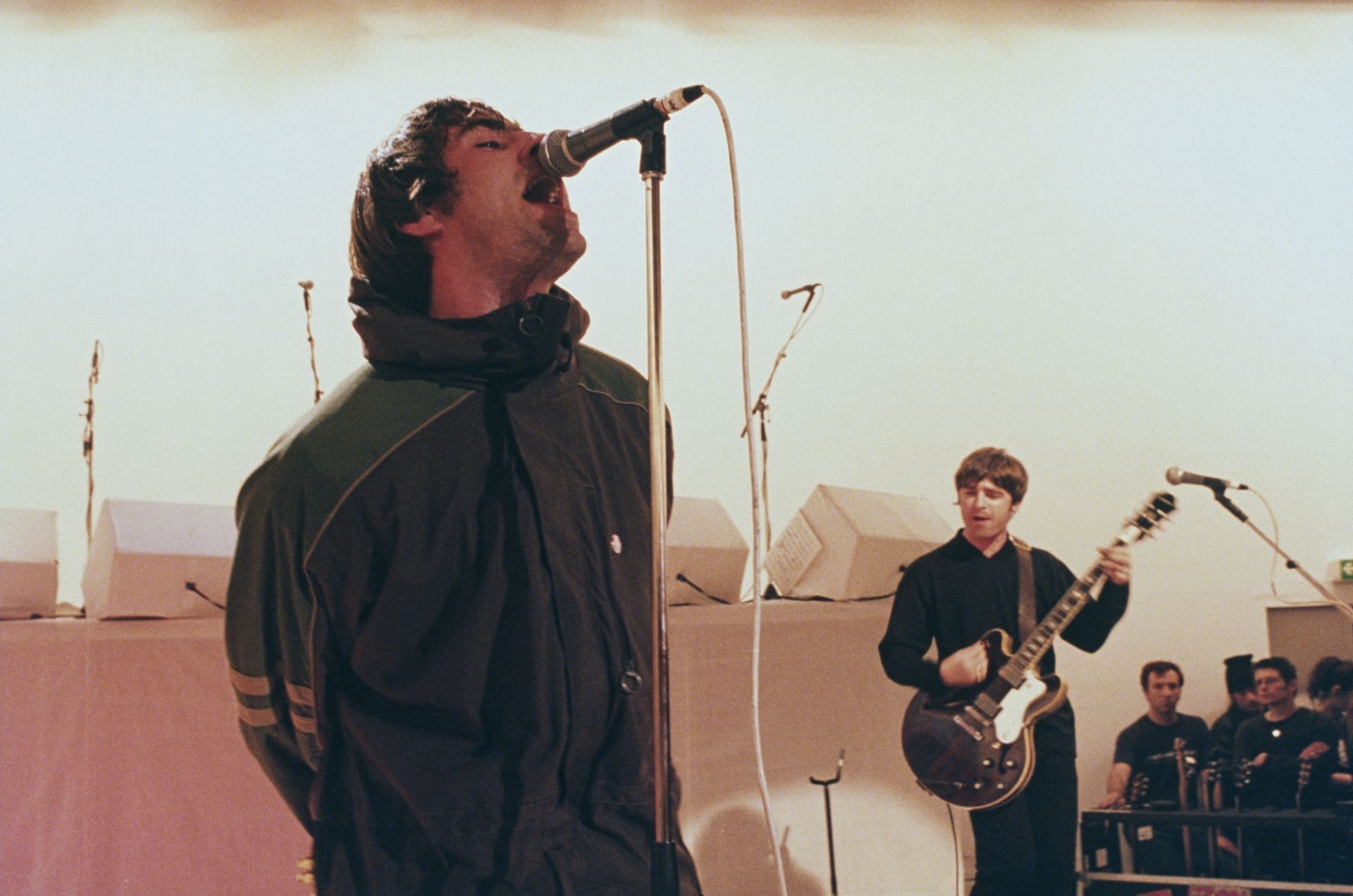 Oasis On The White Room - Source: Getty