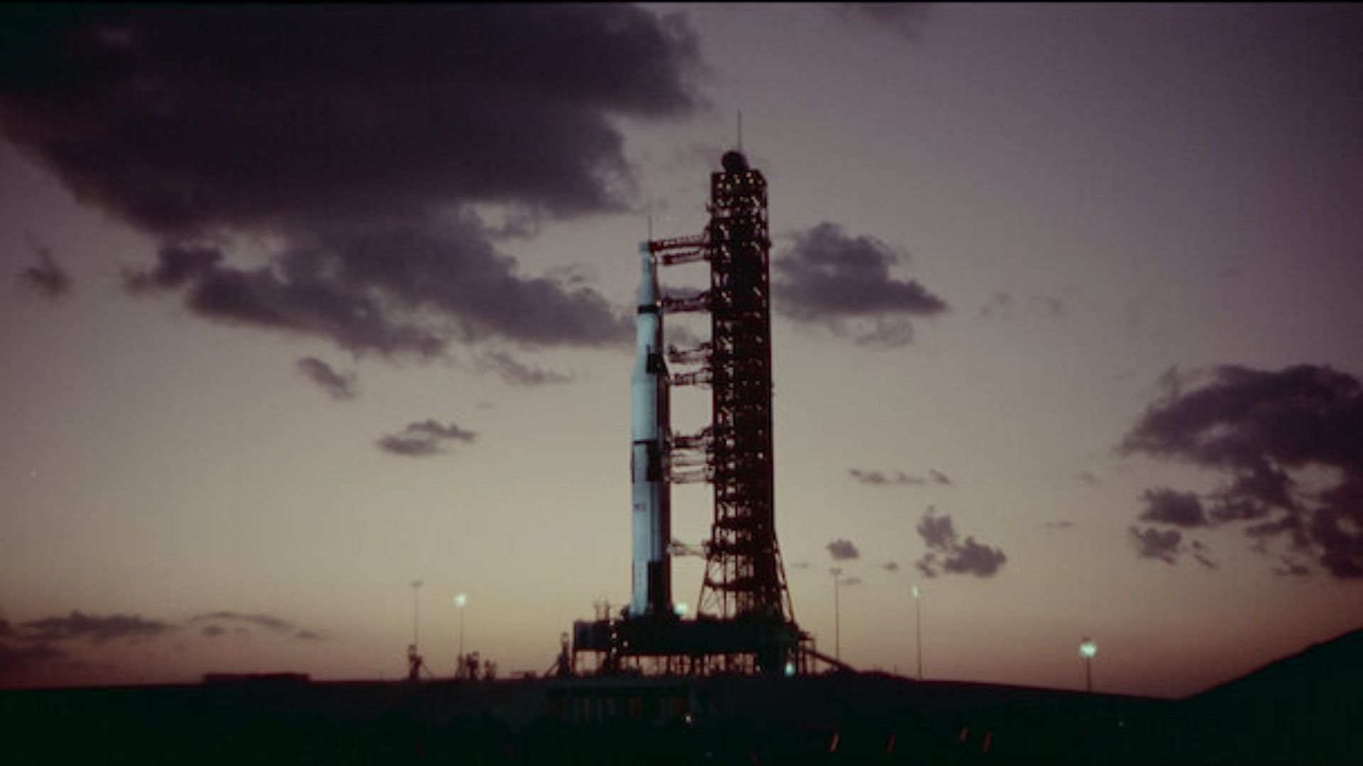 A still from Apollo 13: Survival (Image via Netflix)