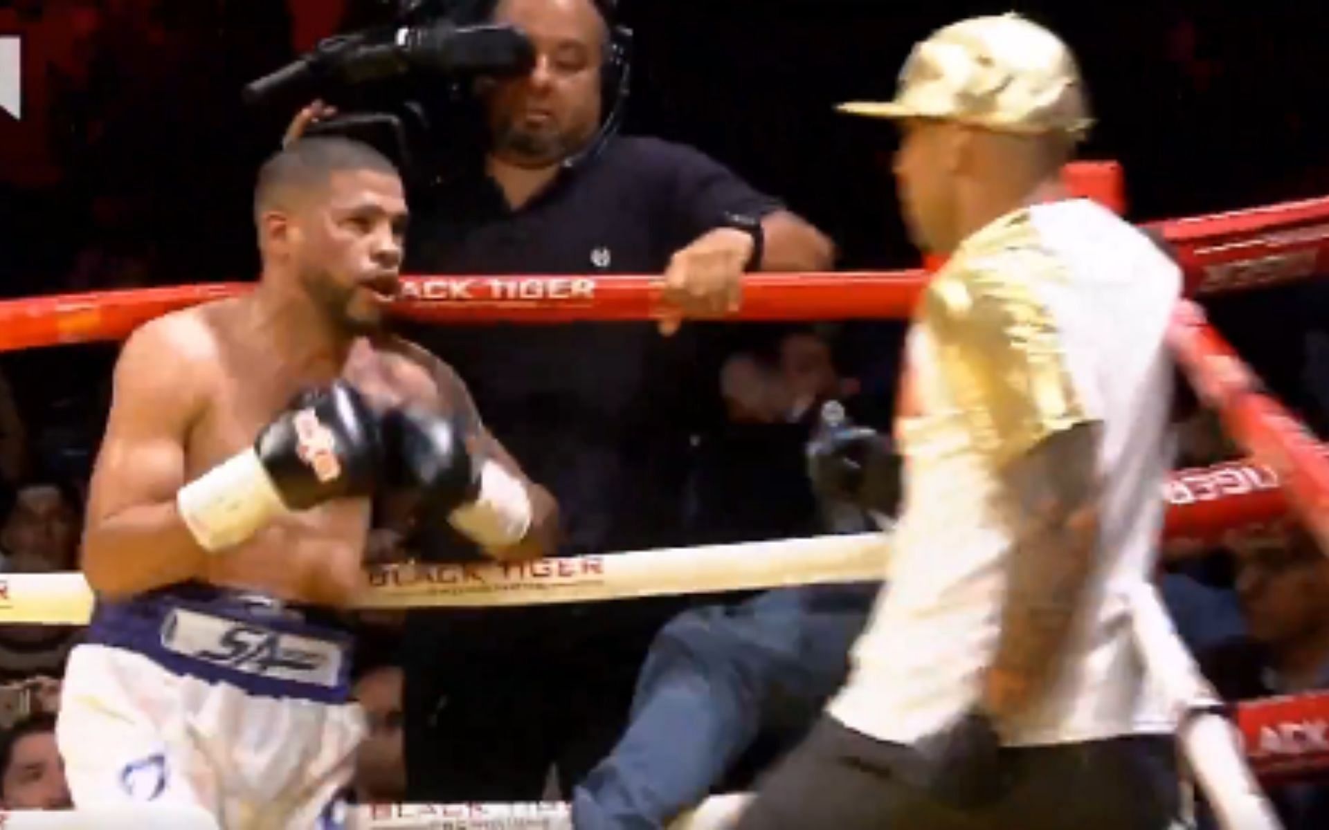 Juan Manuel Lopez brawled with Wilfredo Vazquez Jr.