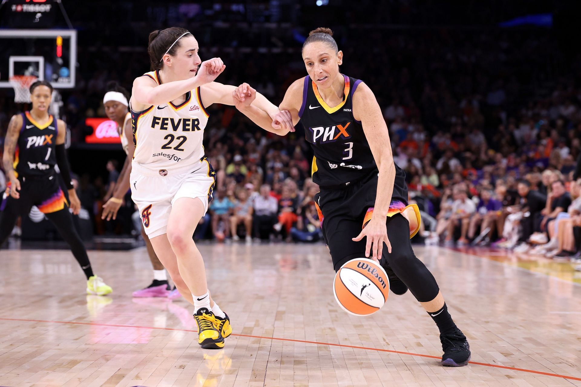 Indiana Fever v Phoenix Mercury - Source: Getty