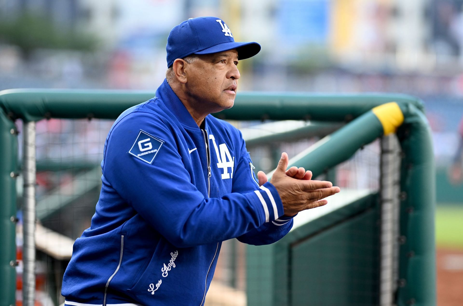 How many times has Dave Roberts been ejected from a game?