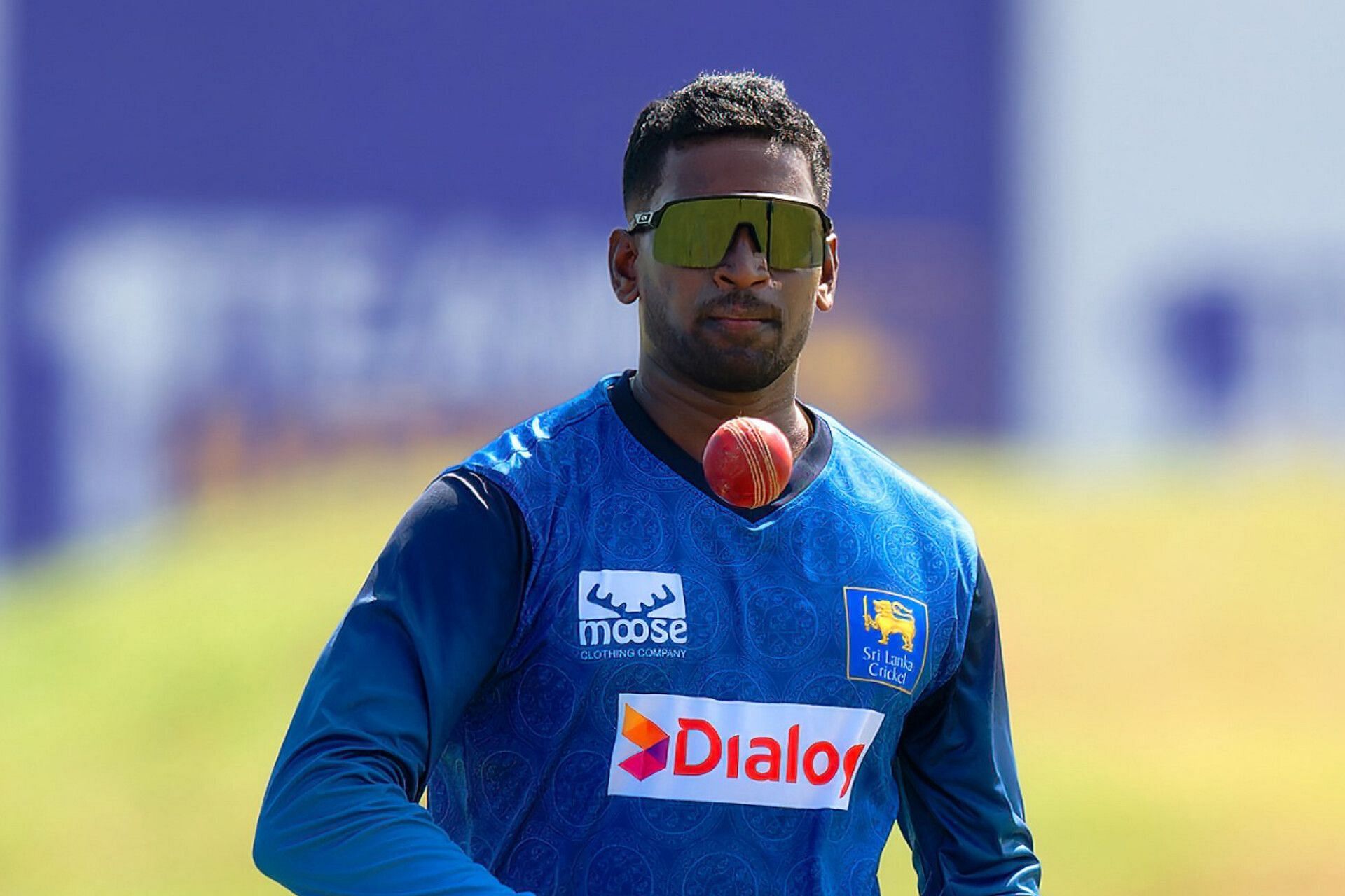 Nishan Peiris replaces injured Vishwa Fernando in Sri Lanka