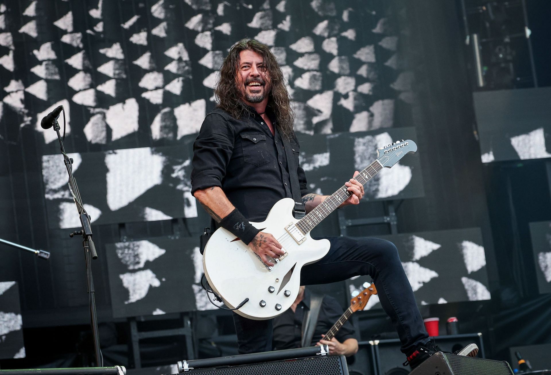 Foo Fighters Perform at London Stadium - Source: Getty