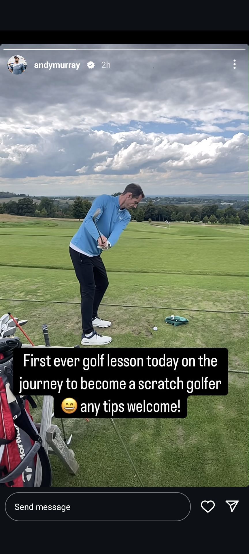 Andy Murray trying out golf. source: Instagram