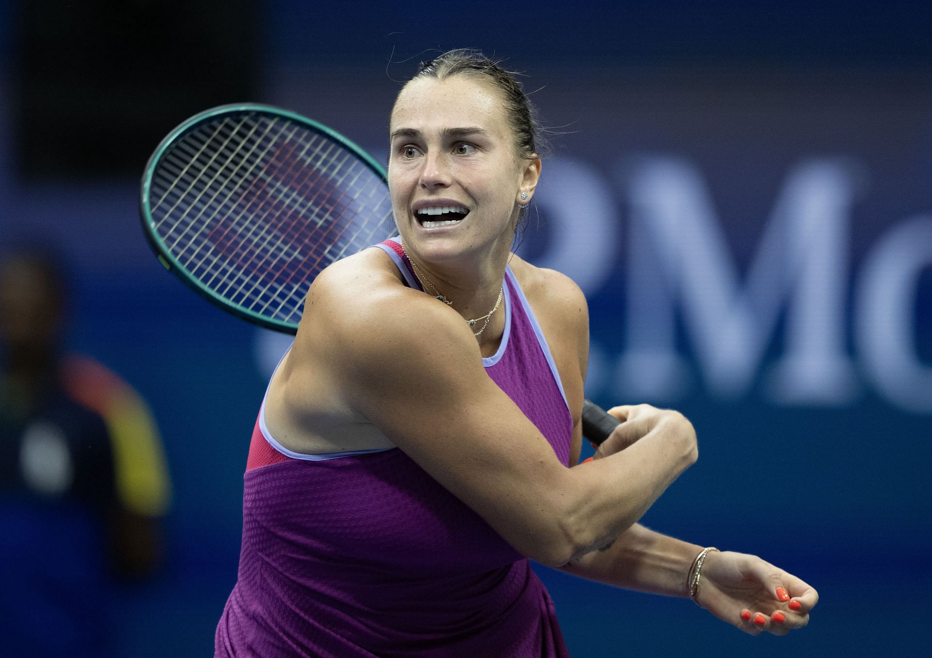 Aryna Sabalenka hits a forehand at US Open 2024