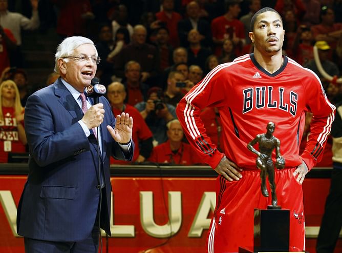 Watch: When Derrick Rose refused to participate in LeBron James and Dwight Howard's All-Star intro gimmicks