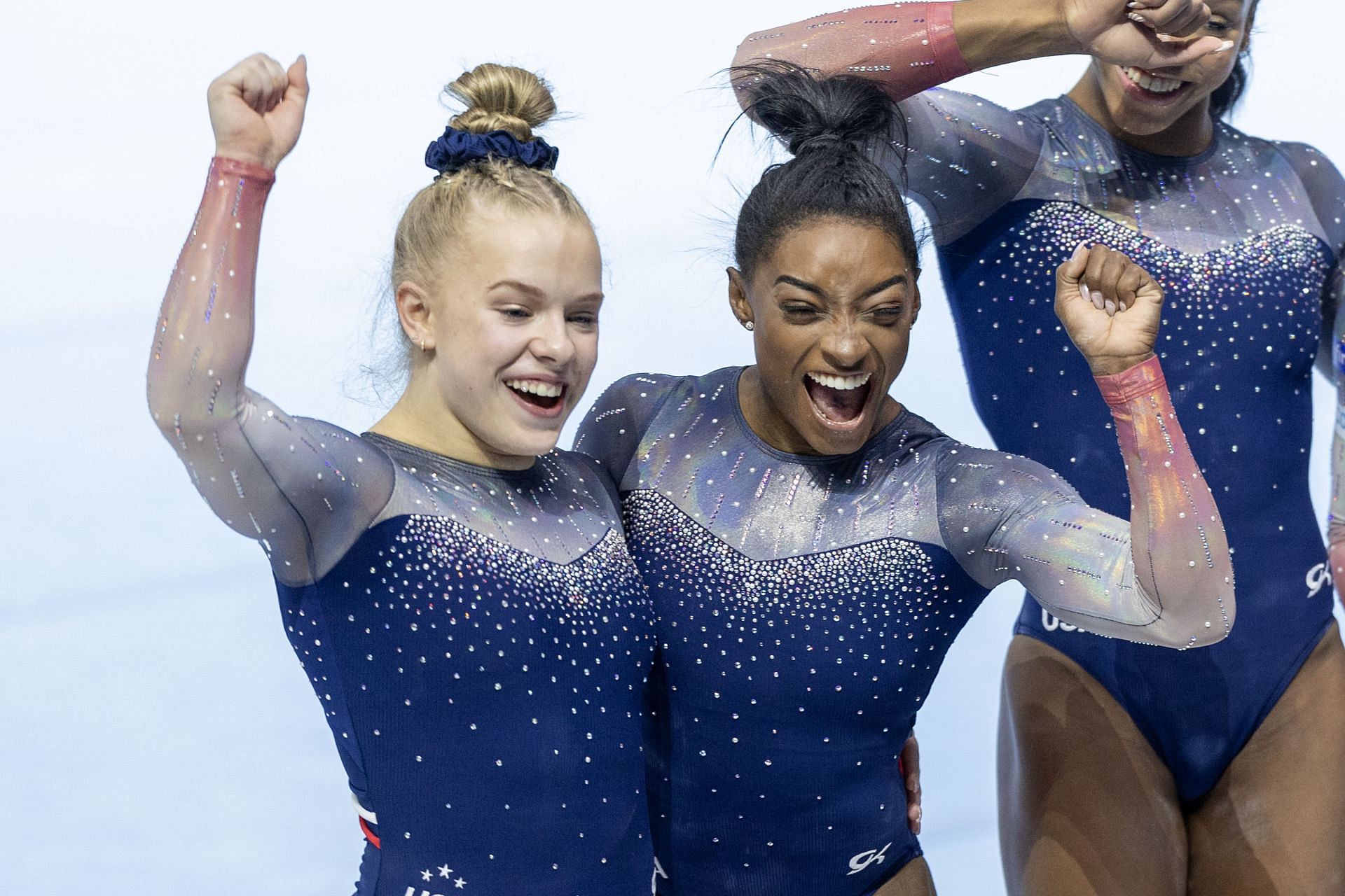 Joscelyn Roberson and Simone Biles. (Photo by Tim Clayton/Corbis via Getty Images)