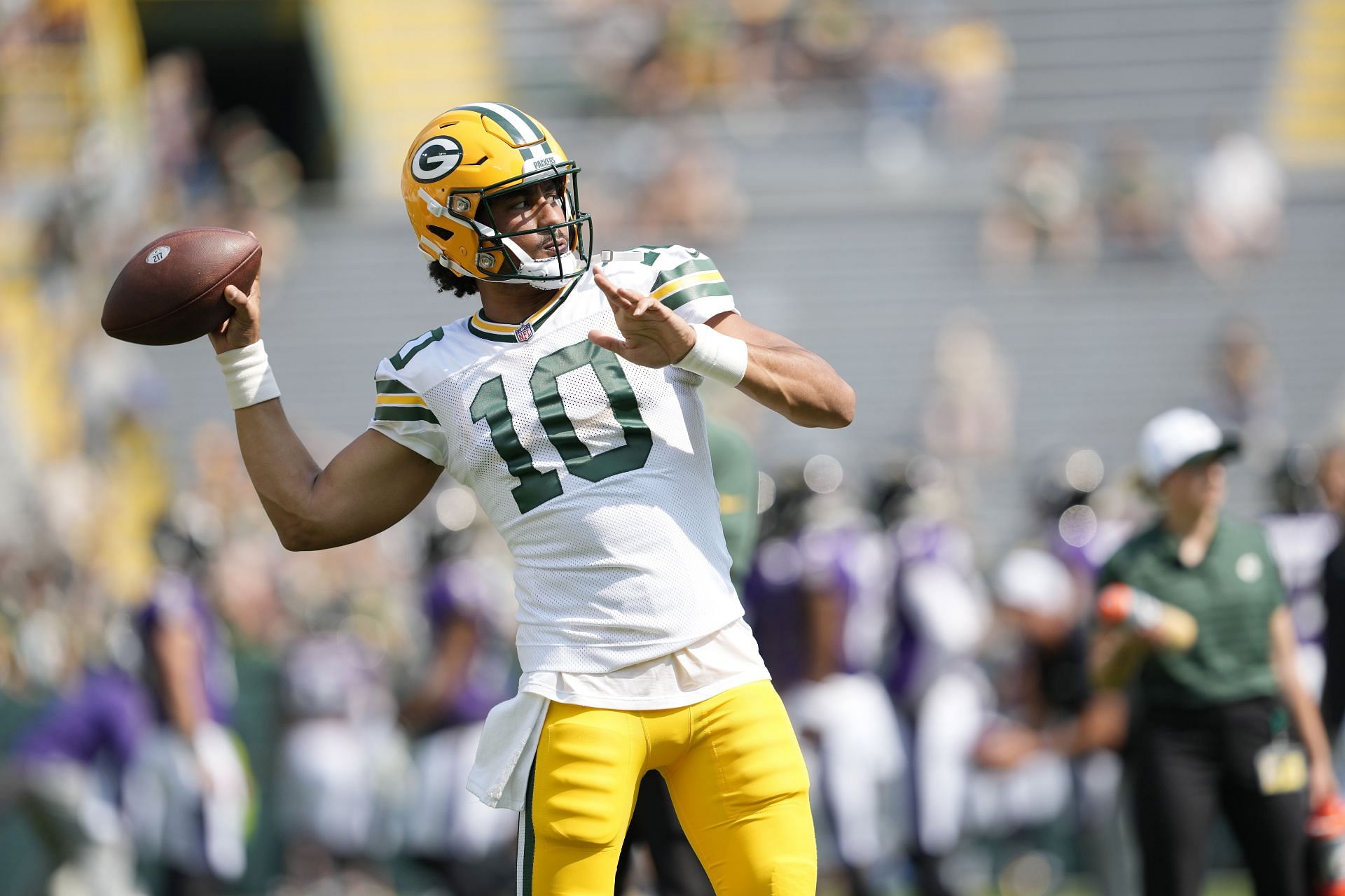 Green Bay Packers QB Jordan Love will start in Week 1 against the Eagles - Source: Getty