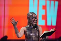 "She's really not cut out for fame": Fans react as video of Chappell Roan's response to paparazzi telling her to shut the f**k up at VMAs goes viral