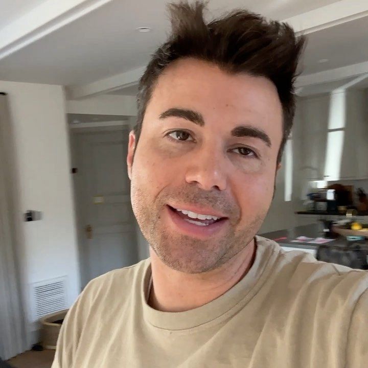 Who is Mark Rober’s wife, Lisa Nicole Earl Rober?