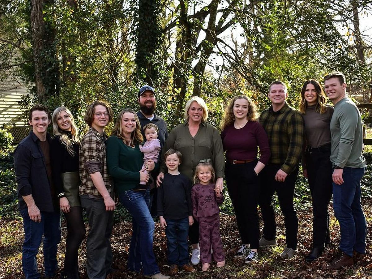 Sister Wives star Janelle Brown and the family 