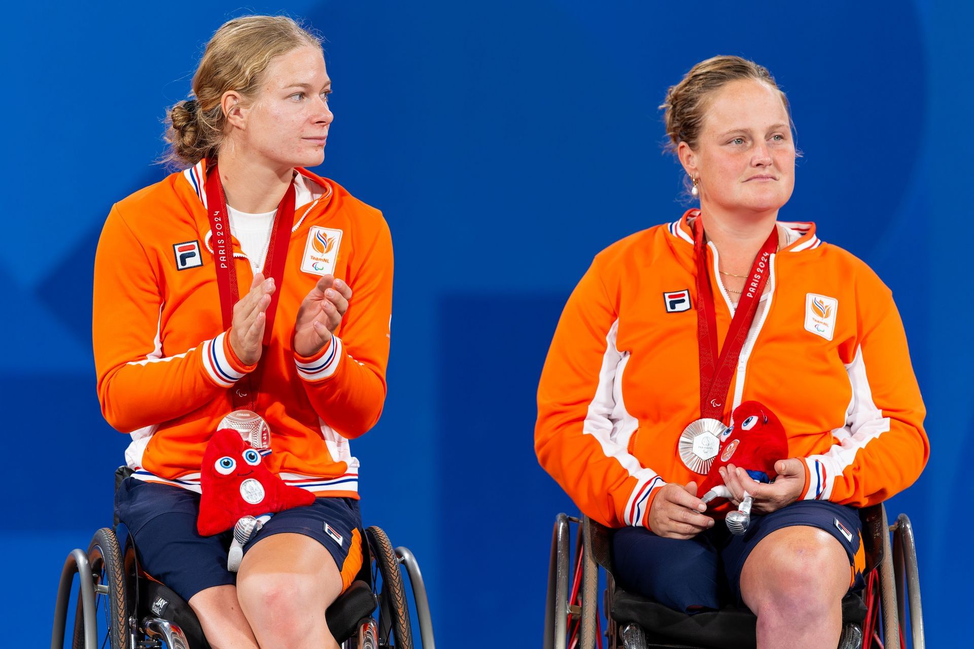 Diede de Groot and Aniek van Koot win silver at Paris Paralympic 2024 (Image via Getty)