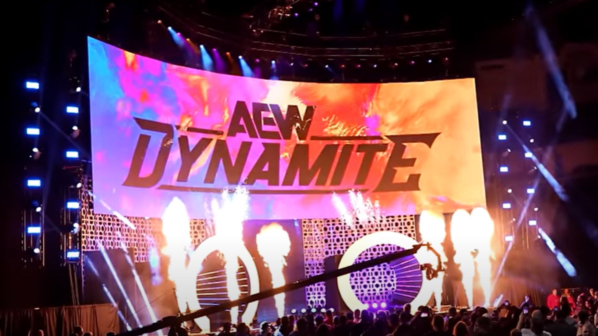 [WATCH] AEW makes major blunder on live TV