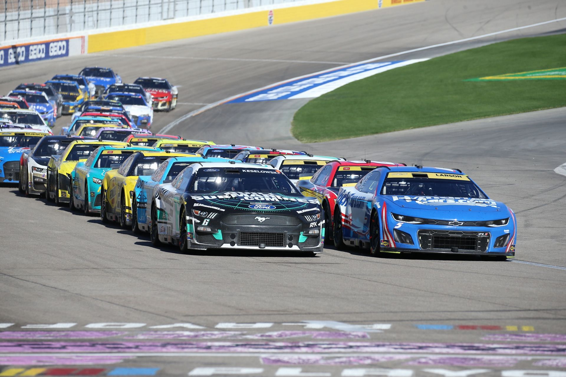 AUTO: OCT 15 NASCAR Cup Series Playoff South Point 400 - Source: Getty