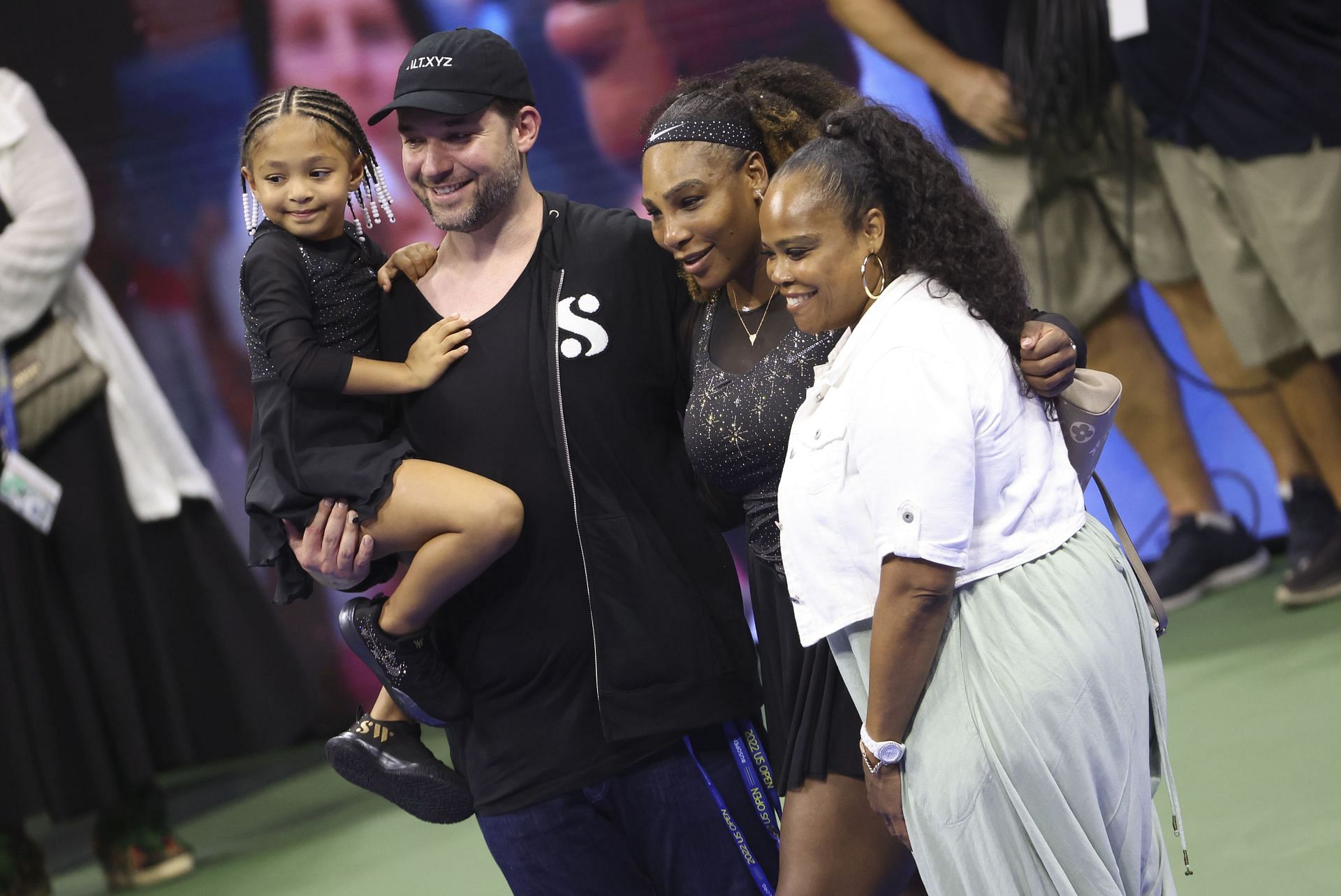 Serena Williams and Alexis Ohanian with their daughter Olympia at US Open 2022 (Image Source: Getty)