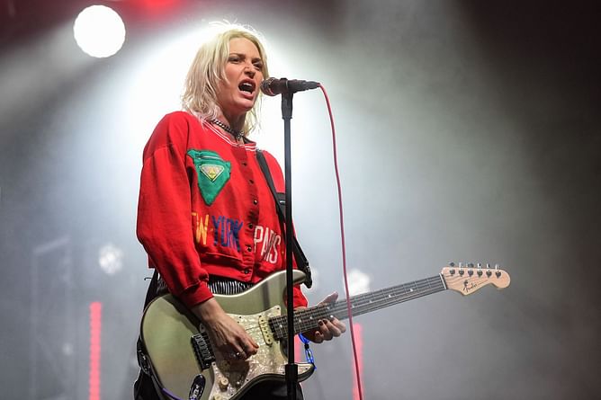 "She & the band are continuing the legacy" - Emily Armstrong joining Linkin Park compared to Adam Lambert replacing Freddie Mercury in Queen by fans