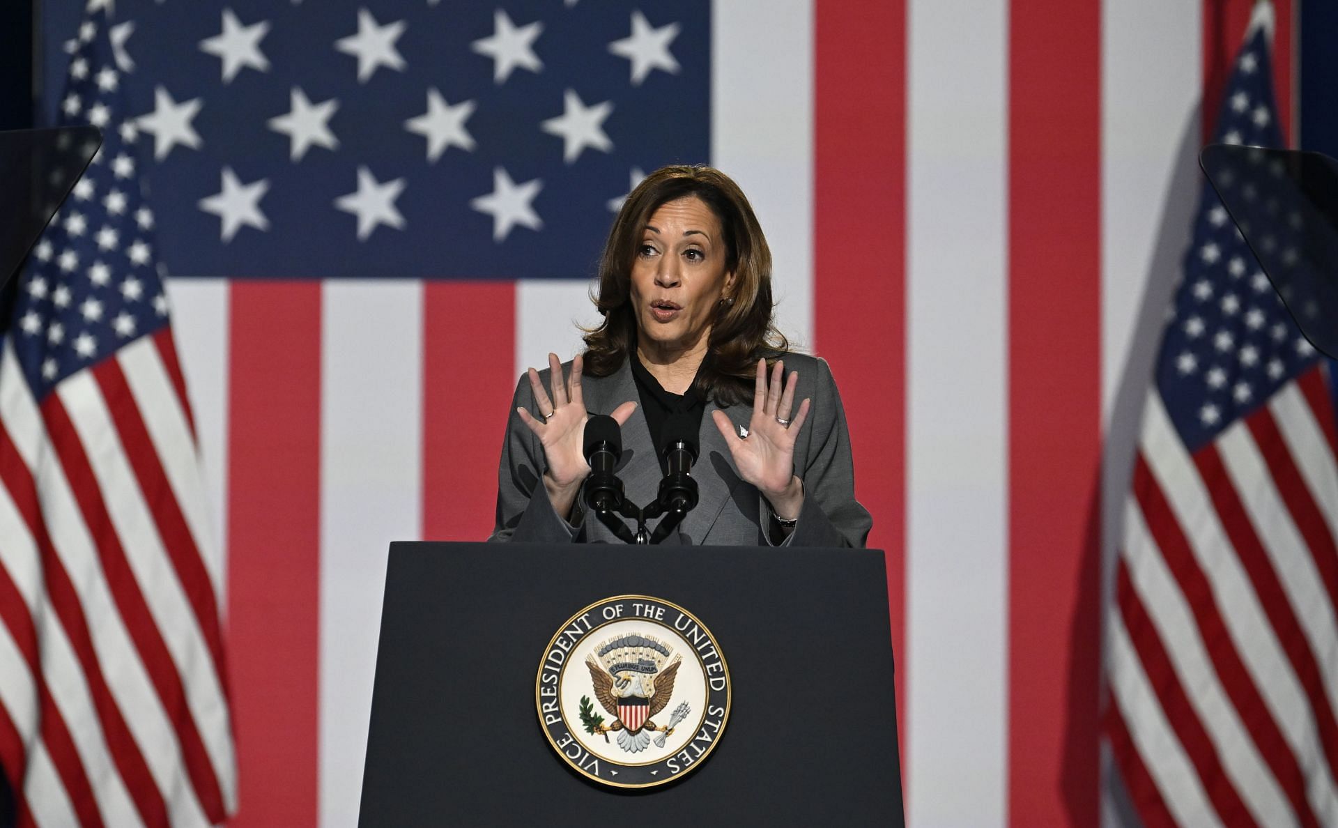 Kamala Harris holds campaign event on reproductive rights in Atlanta - Source: Getty