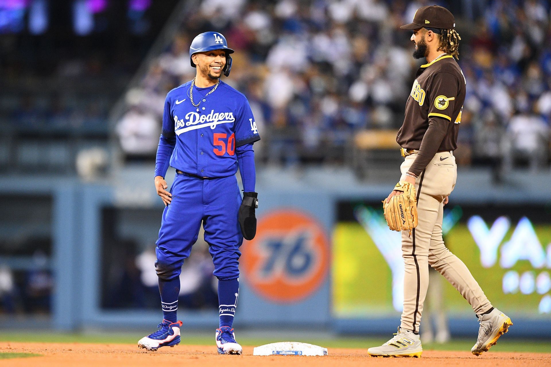 MLB: SEP 28 Padres at Dodgers - Source: Getty