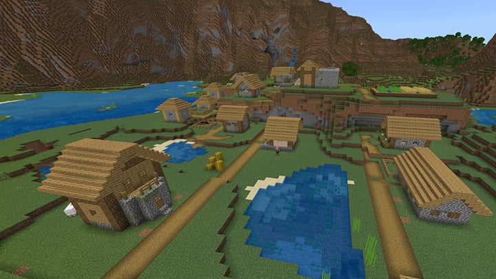 5 differences between worlds in Minecraft Bedrock and Java Edition