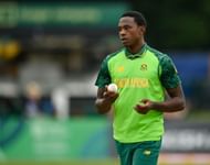 कागिसो रबाडा गेंदबाजी के दौरान