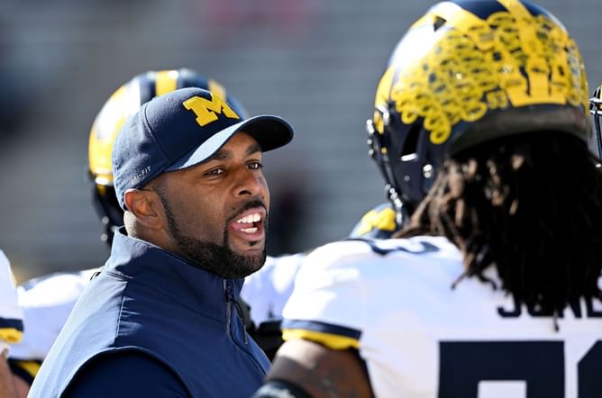Sherrone Moore's Michigan extends offer to elite 2027 class TE Luke Brewer following a game-day visit