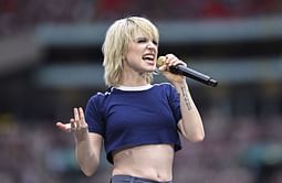 “Just out here kicking a** for free”— Hayley Williams claps back at user accusing her of reading a script for anti-Trump speech
