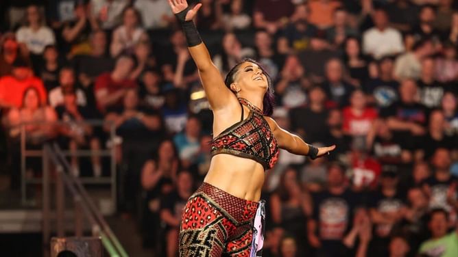 Bayley maintains silence on championship picture; delivers a "cliffhanger" after SmackDown