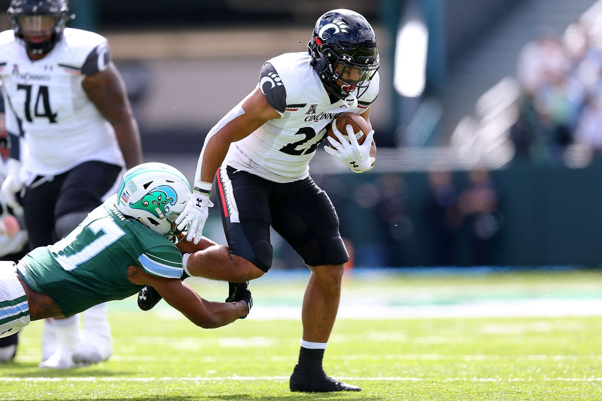 Cincinnati v Tulane