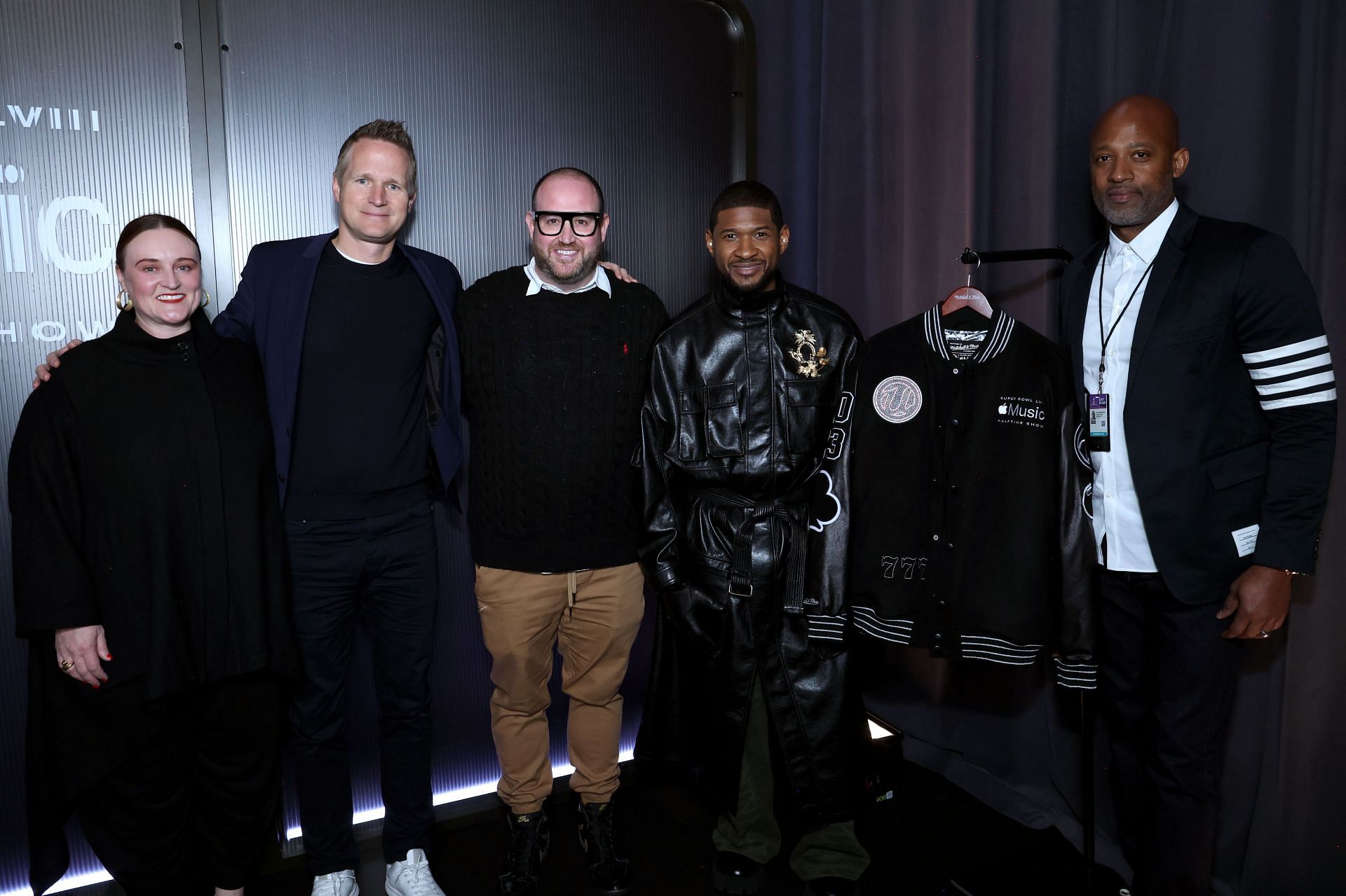 (L-R) Rachel Newman (GM, iTunes, App Store &amp; iBookstore AU/NZ, Apple), Oliver Schusser (VP, Apple Music &amp; International Content), Matt Plotnik (Director, Global Marketing, Apple), Usher, and Eli Kumekpor (CEO, Mitchell &amp; Ness), attend the Super Bowl LVIII Pregame &amp; Apple Music Super Bowl LVIII Halftime Show press conference at the Mandalay Bay Convention Center on February 08, 2024 in Las Vegas, Nevada. (Photo by Kevin Mazur/Getty Images for Roc Nation)