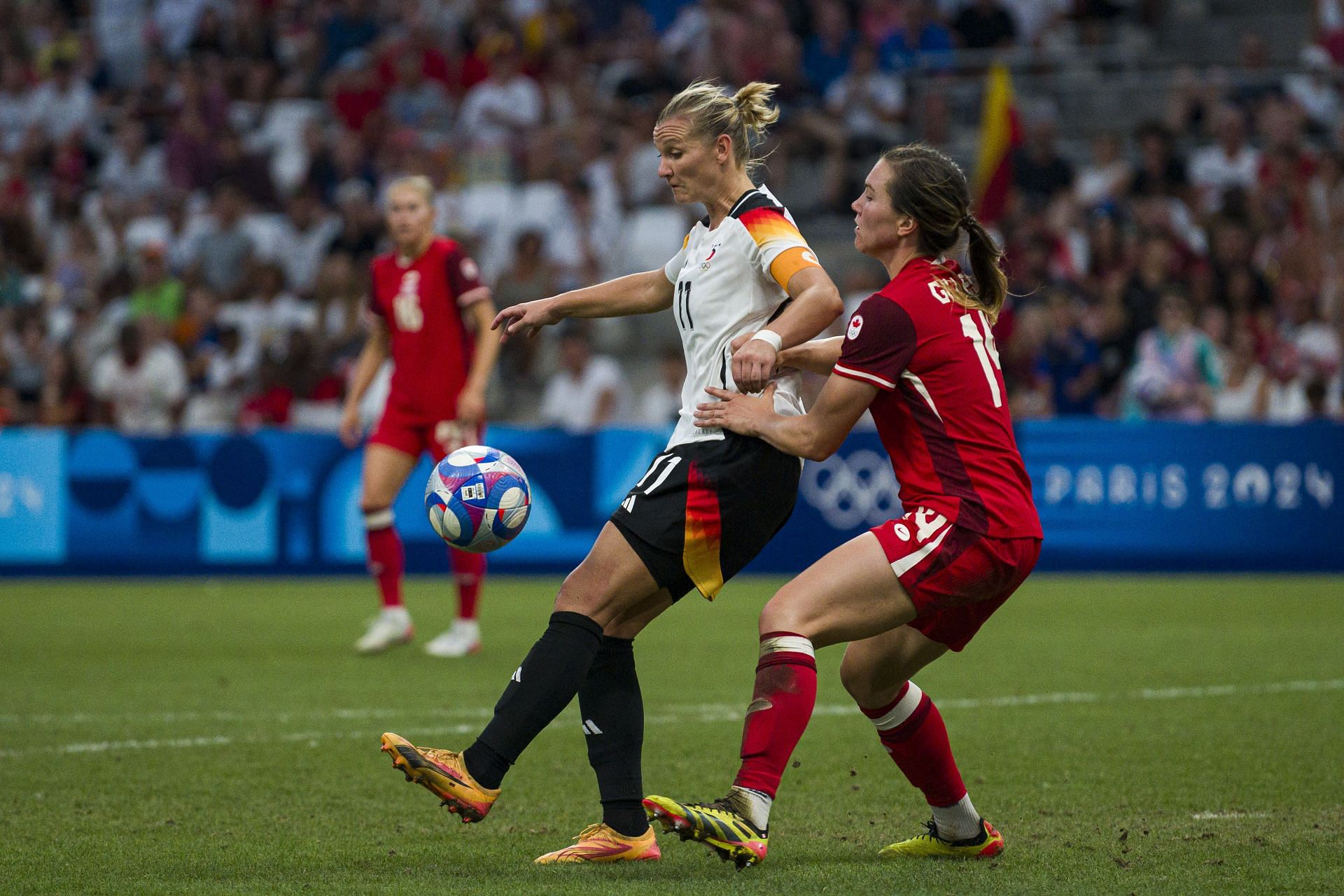 Alexandra Popp against Canada (Image via Getty)