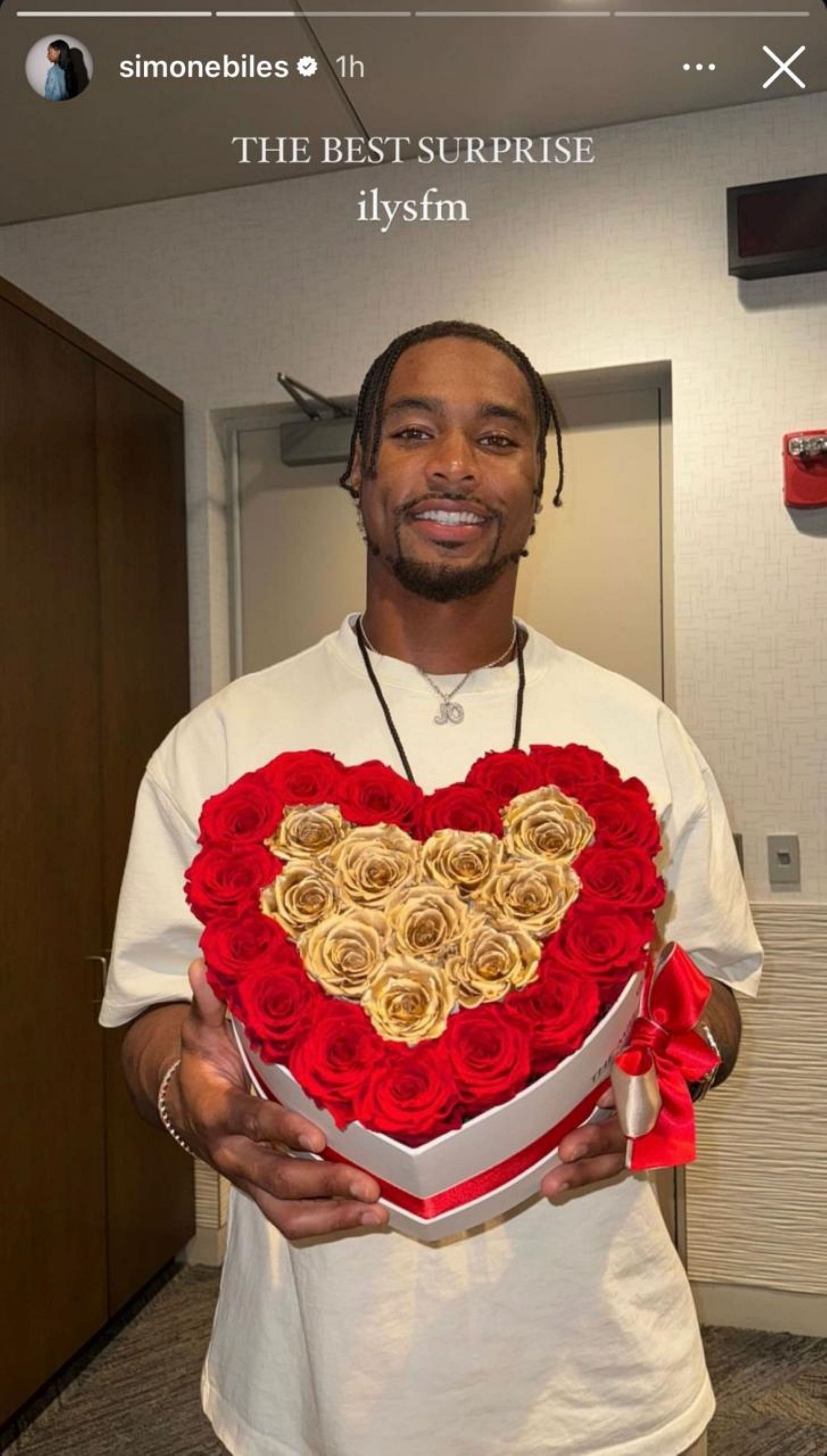 Simone Biles&#039; husband Jonathan Owens surprises her with a bouquet; Instagram - @simonebiles