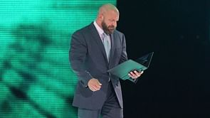 Major WWE star has signed a "shocking" massive 5-year multi-million dollar deal, says Matt Camp
