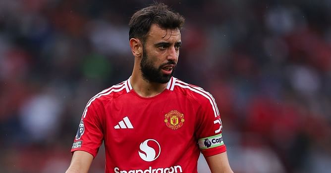 "When Manchester United are suffering, he's always crying" – Pundit calls out Bruno Fernandes' behaviour on pitch