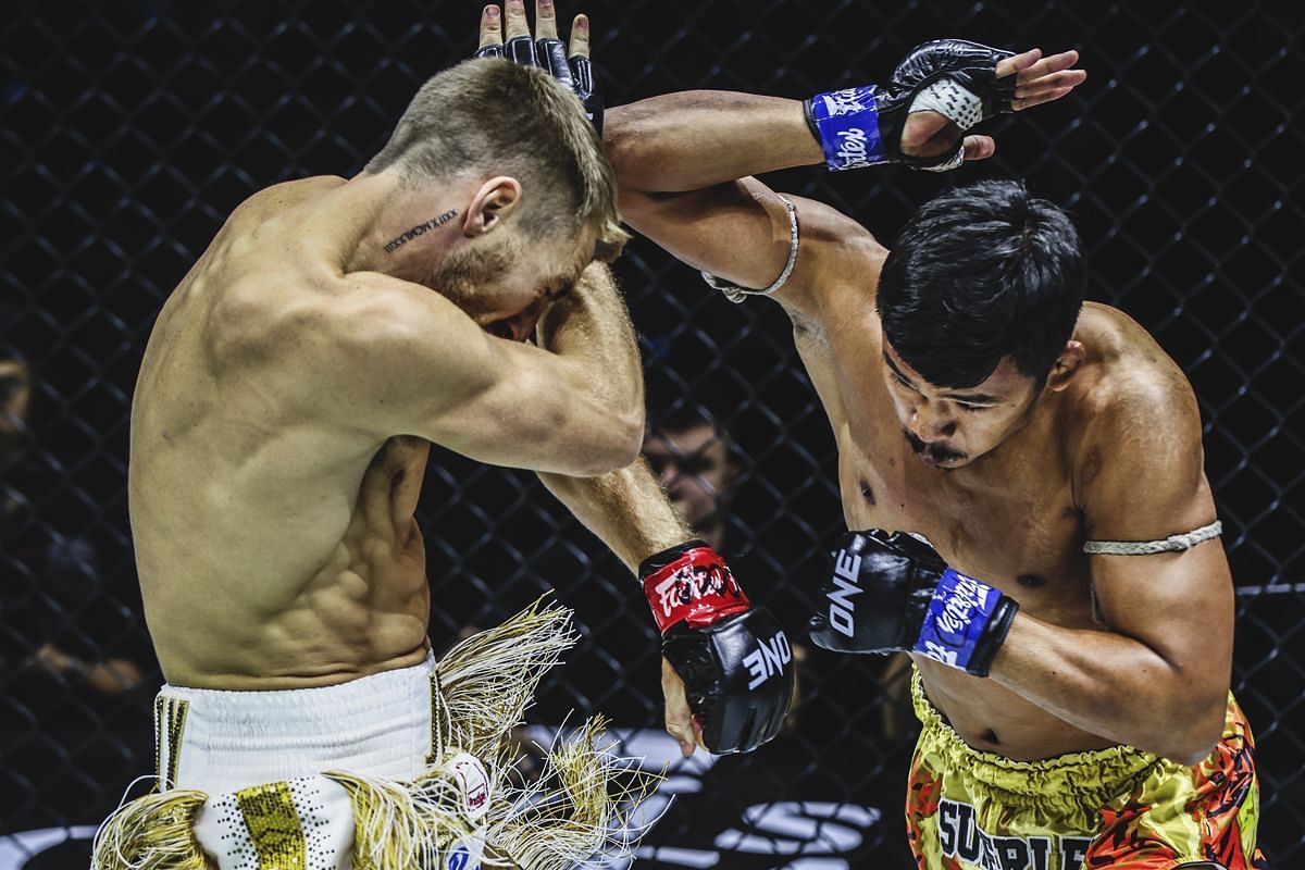 Superlek fighting Jonathan Haggerty at ONE 168: Denver. [Photo via: ONE Championship]