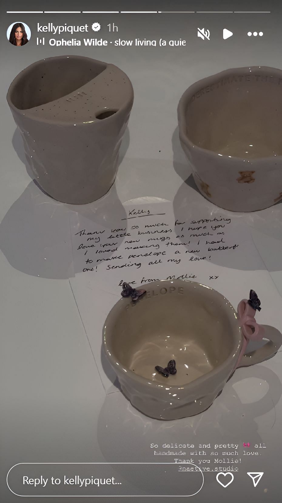 Handmade mugs with a personalized note for Kelly Piquet (Source: @kellypiquet on Instagram)