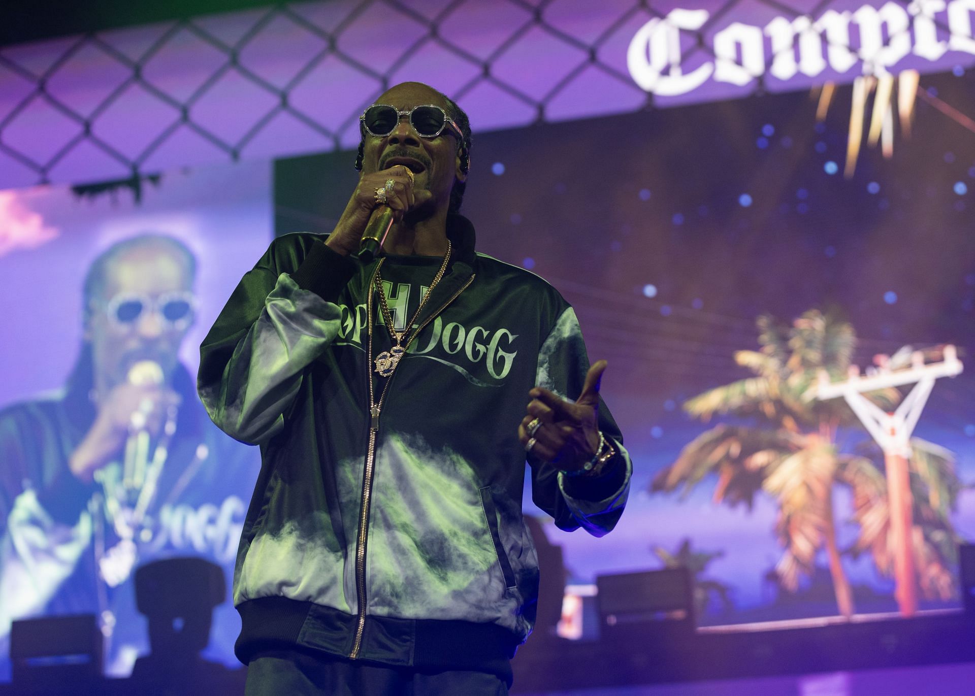 Snoop Dogg Performs At Rogers Arena - Source: Getty