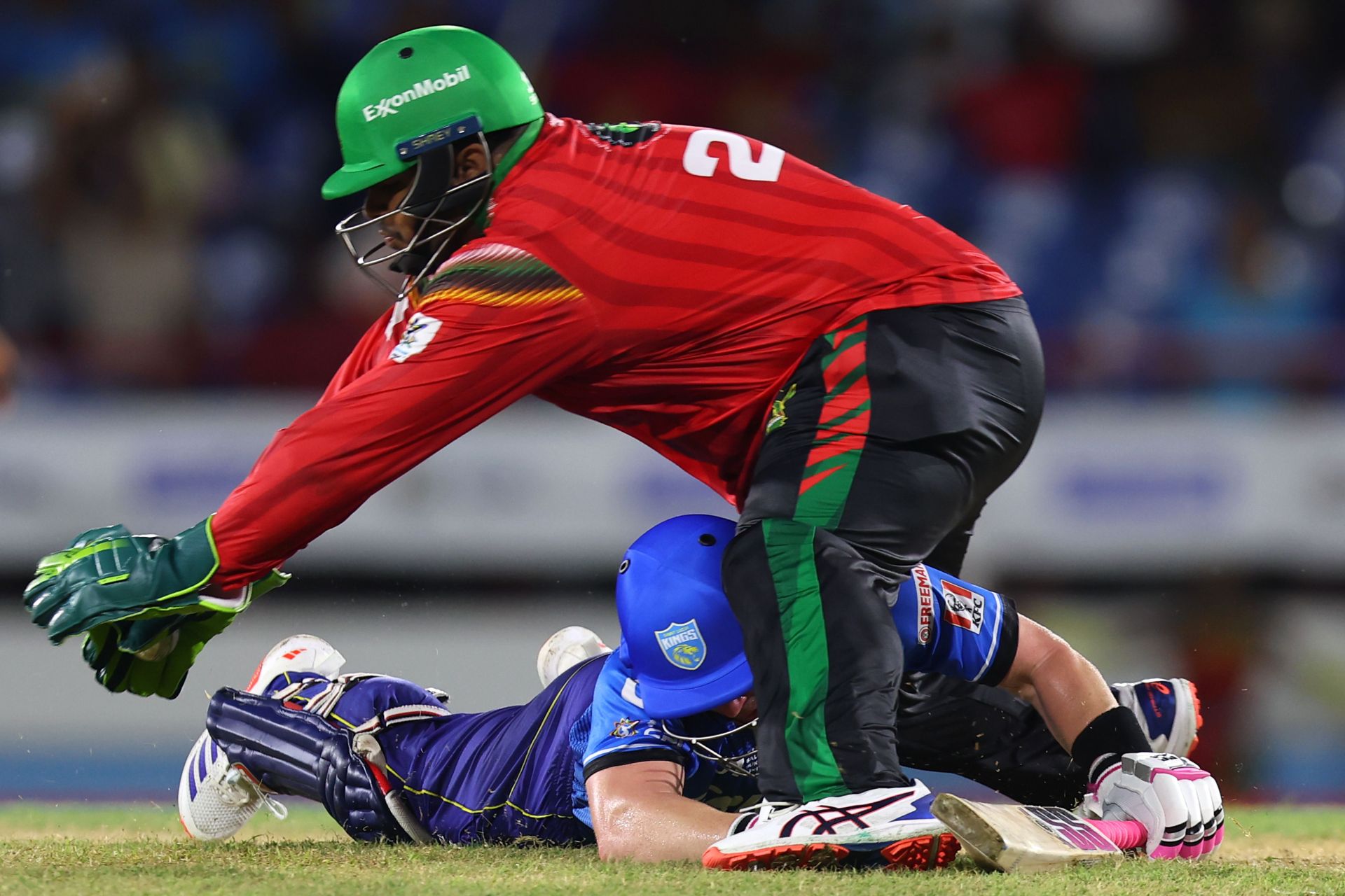 [WATCH] Guyana Amazon Warriors' Azam Khan effects spectacular stumping against Antigua and Barbuda Falcons in the 2024 CPL