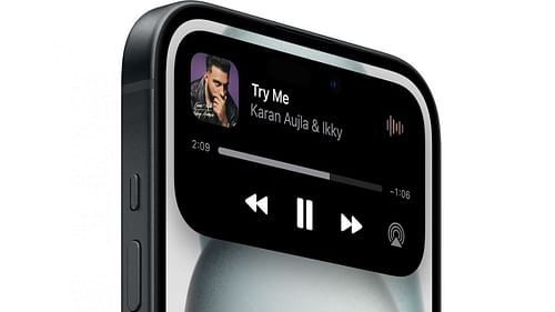 iPhone's dynamic island (Image via Apple)