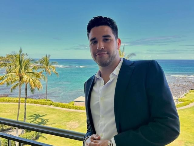 “THIS GUY STINKS”— The Bachelorette fans criticize Devin for following